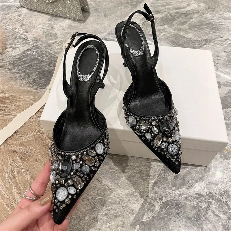 باوتو المياه الماس الدانتيل ال - مراجعة Water Shoes وسعره